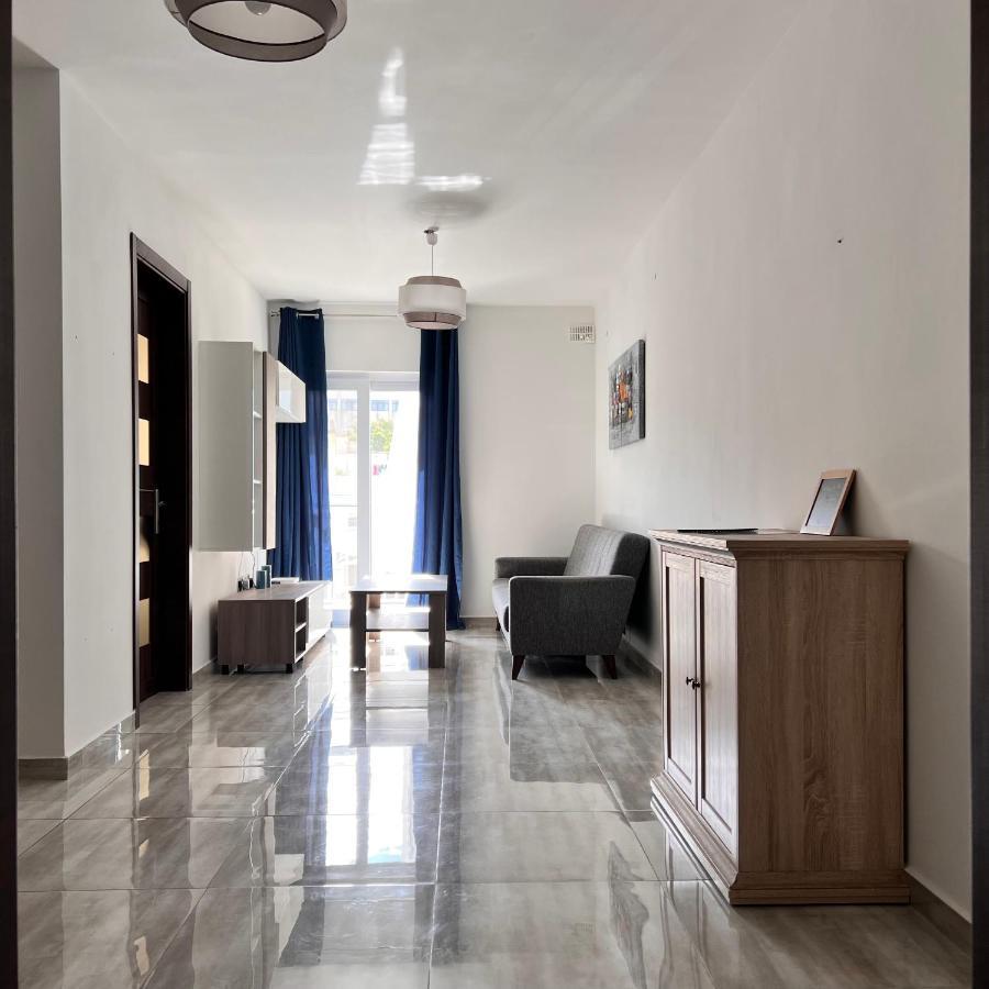F3 Room 2, Private Room Two Single Beds Shared Bathroom Msida Εξωτερικό φωτογραφία