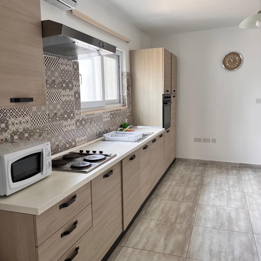 F3 Room 2, Private Room Two Single Beds Shared Bathroom Msida Εξωτερικό φωτογραφία