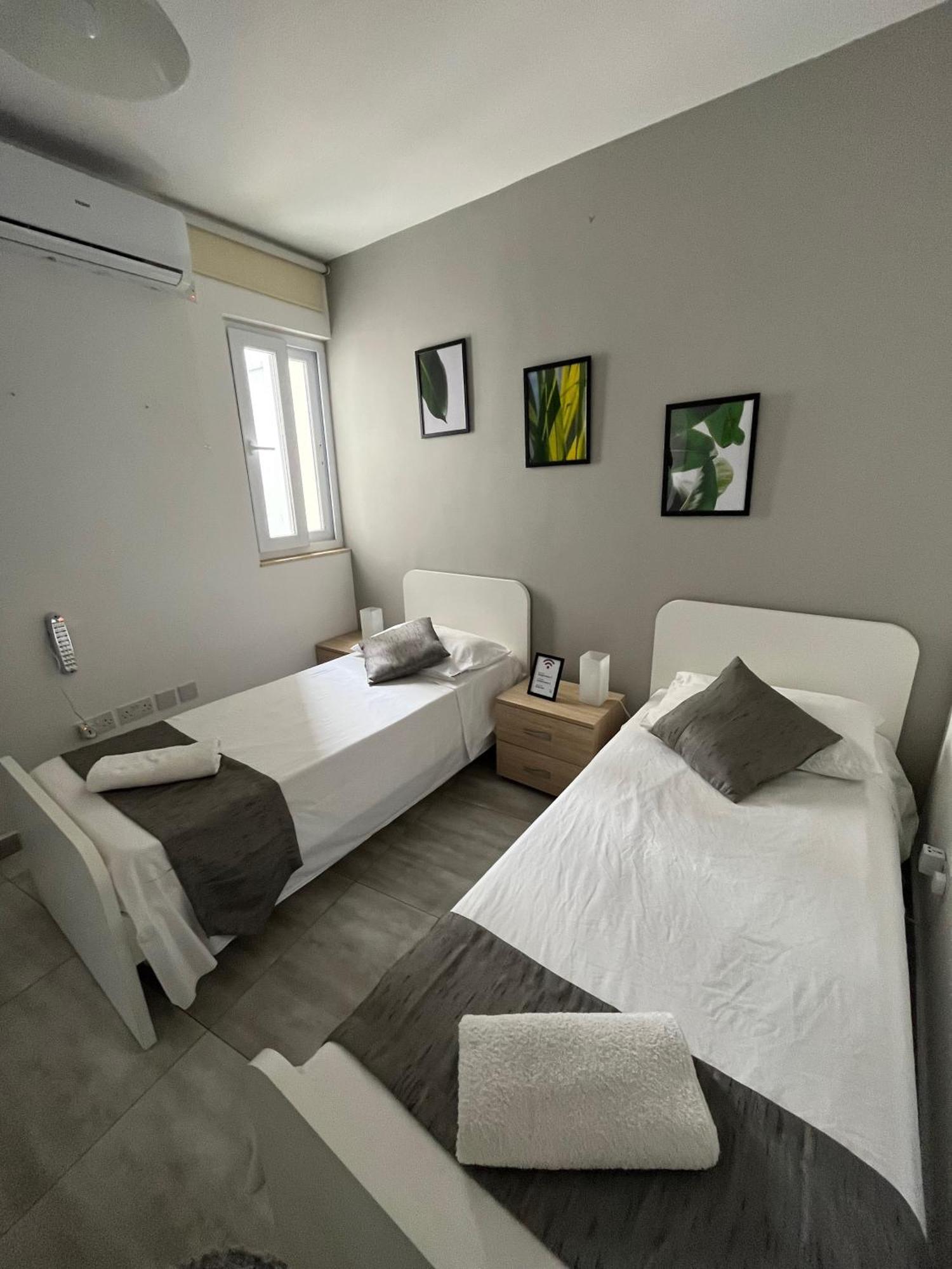 F3 Room 2, Private Room Two Single Beds Shared Bathroom Msida Εξωτερικό φωτογραφία